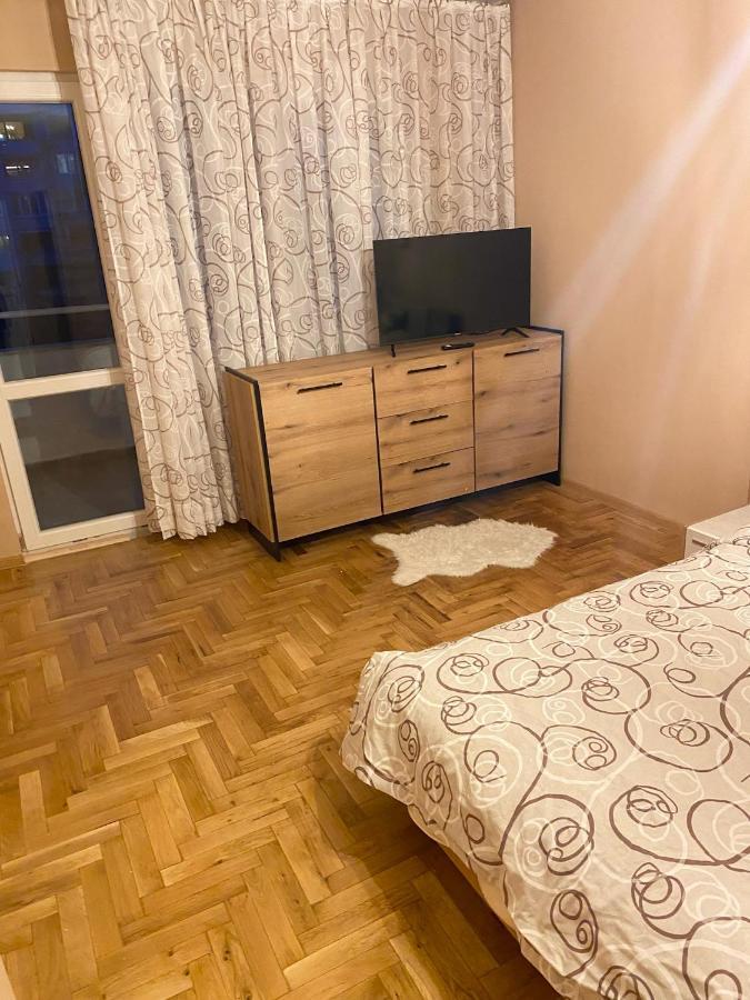 Spacious Apartment Next To South Park Просторен Апартамент До Южен Парк Top Location Sofía Exterior foto